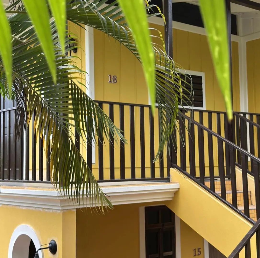 El Oasis Hotel アグアダ